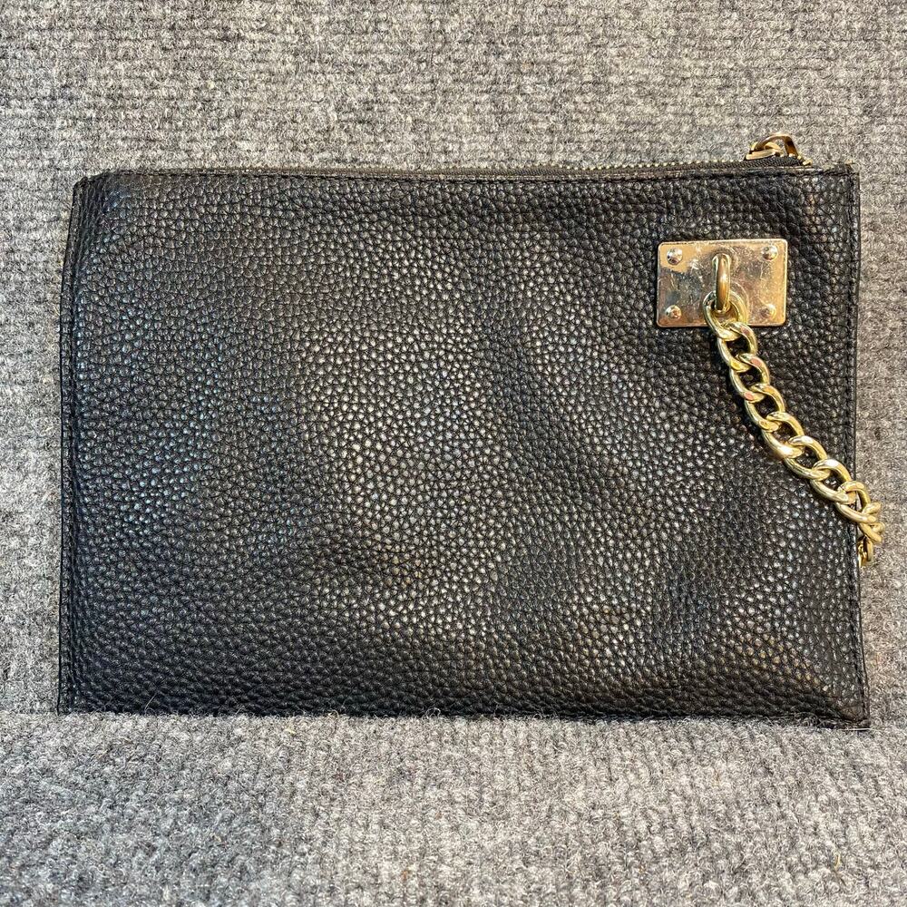 Sondra Roberts Squared Black Leather Gold Chain Hardware Womens Clutch Bag Purse